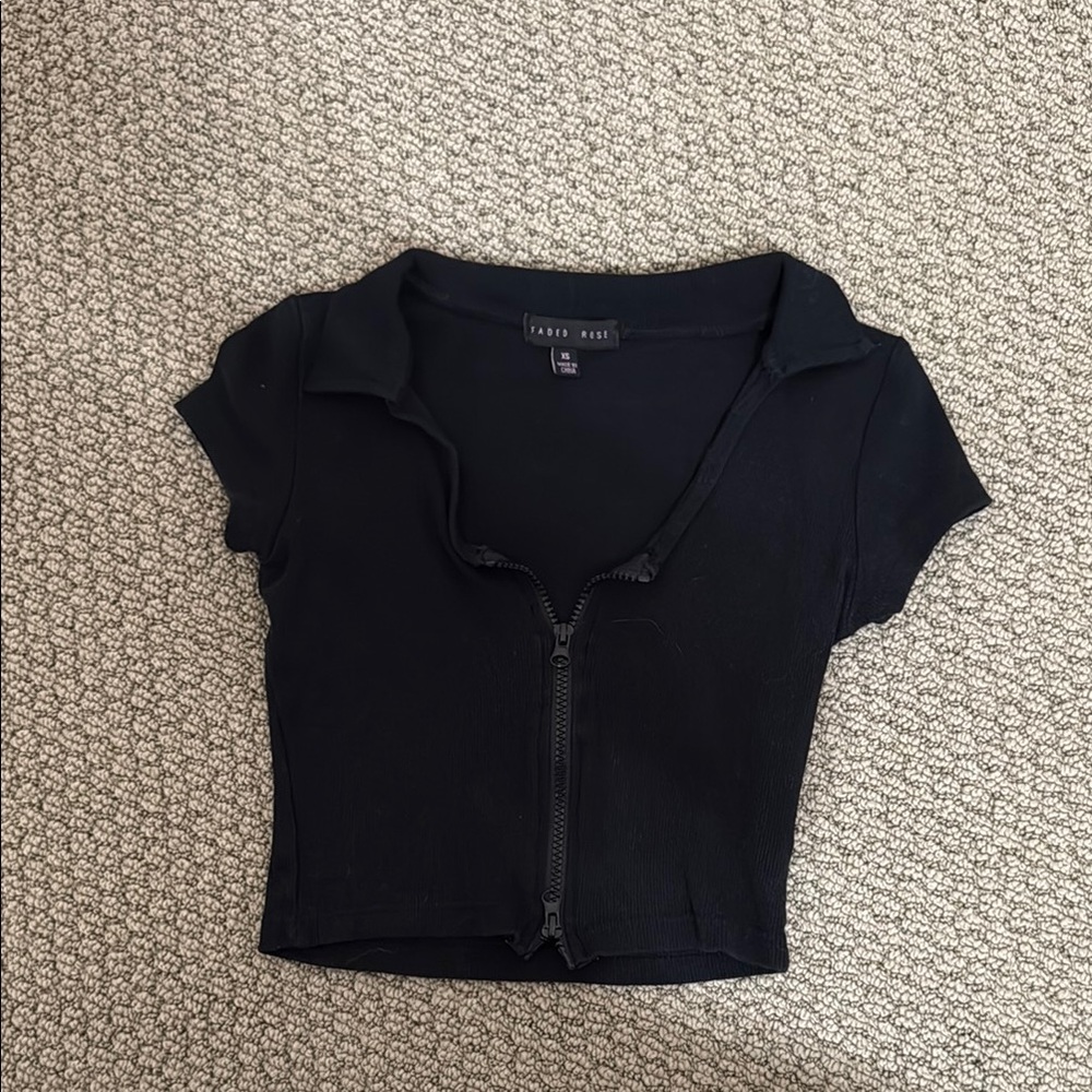 Black Fitted Polo Crop Zip Down